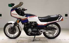 HONDA CBX550F INTEGRA 2025 PC04