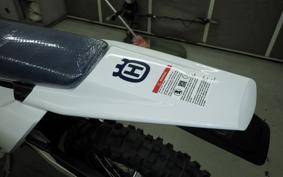 HUSQVARNA TE150I
