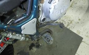 YAMAHA SEROW 225 Gen.3 2001 4JG