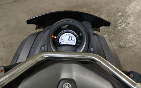 YAMAHA N-MAX 155 SG50J