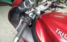 TRIUMPH SPRINT ST 1050 2006