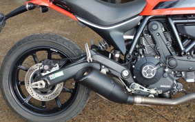 DUCATI SCRAMBLER SIXTY2 2018 KA00