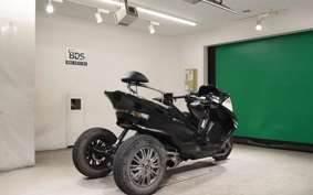 YAMAHA MAJESTY 250 TRIKE 2025 SG03J
