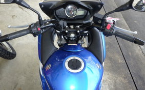 SUZUKI GSR250F