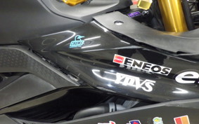 YAMAHA YZF-R25 1977 RG43J