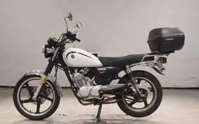 YAMAHA YB125SP