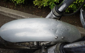 YAMAHA SR400 Gen.3 2002 RH01J