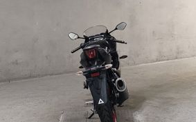 SUZUKI GSX-R125 DL33B
