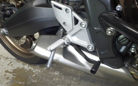 HONDA CB650R E-Clutch 2025 RH17