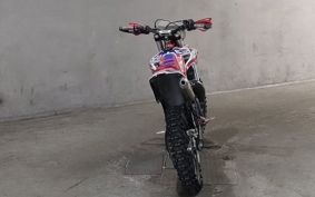 BETA BETA  CROSS  TRAY NA-250 ..