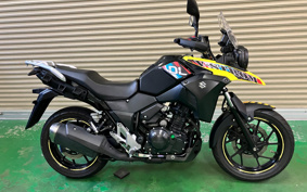 SUZUKI STROM 250 DS11A