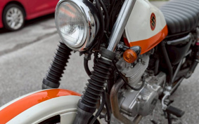 SUZUKI GLASS TRACKER BIG BOY NJ47A