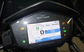 MOTO GUZZI V85 TT 2021