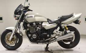 YAMAHA XJR1200 1994 4KG