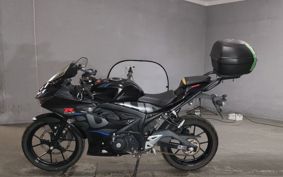 SUZUKI GSX-R125 DL33B
