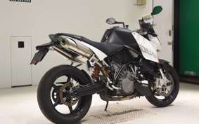 KTM 990 SUPER DUKE 2010