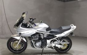 SUZUKI BANDIT1200S GV77A