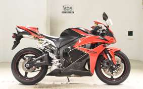 HONDA CBR600RR GEN 3 2011 PC40