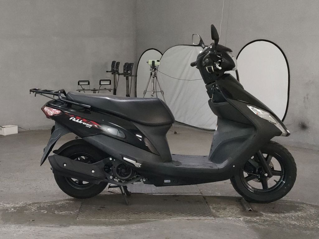 Фото Suzuki ADDRESS V125 с японского аукциона