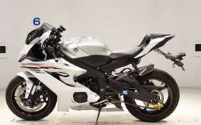 YAMAHA YZF-R6 2019