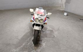 YAMAHA FZR250R-1 3LN