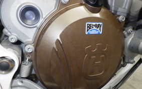HUSQVARNA FE250 2025