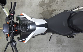 KTM 890 DUKE R 2020