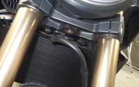 HONDA CB650R 2024 RH17