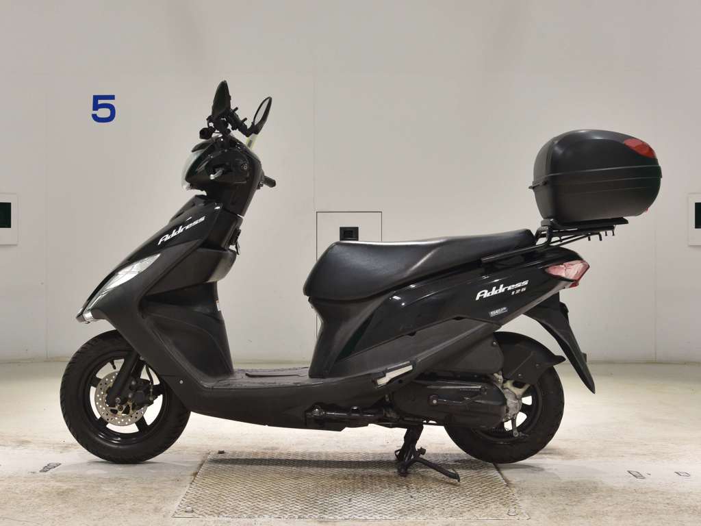 Фото Suzuki ADDRESS V125 2023 с японского аукциона