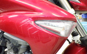 SUZUKI GSR250