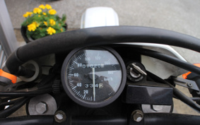 SUZUKI DR250 S SJ44A