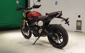 TRIUMPH SCRAMBLER400X 2025