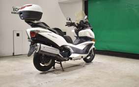 HONDA SILVER WING 400 GT Type 2009 NF03