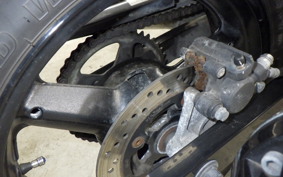 SUZUKI GSR250