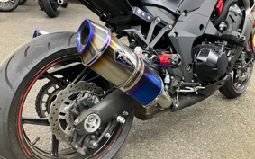 KAWASAKI Z1000 2021 ZXT00W
