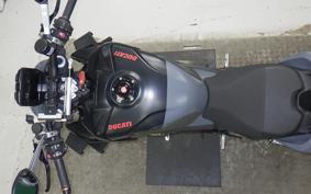 DUCATI STREETFIGHTER V4 S 2023