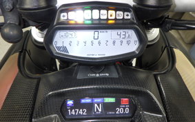 DUCATI DIAVEL Carbon 2013