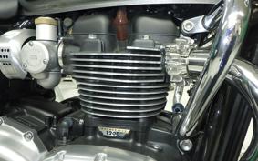 TRIUMPH BONNEVILLE T120 2024