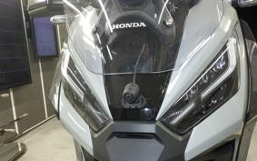 HONDA X-ADV 750 2024 RH10