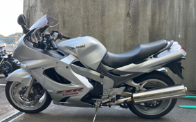 KAWASAKI ZZ1200 NINJA R 2003 20C005