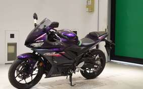 YAMAHA YZF R-3 2025 RH21J
