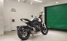 TRIUMPH TRIDENT 660 2022