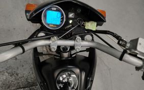 HONDA XR100 MOTARD HD13