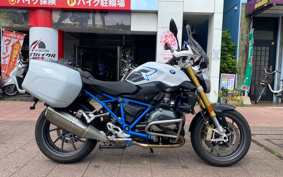 BMW R1200R 2018 0A04