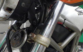 HONDA VTR 250 Gen. 2 2005 MC33