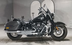 HARLEY FLHCS1870 YBK