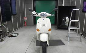 VESPA 125ET4
