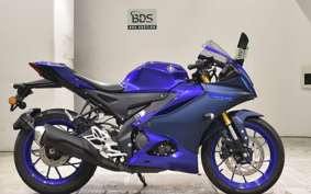 YAMAHA YZF-R15 2025