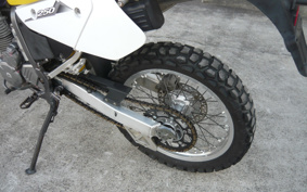 SUZUKI DJEBEL250XC SJ45A