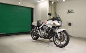 SUZUKI GSX750S KATANA 1982 GS75X